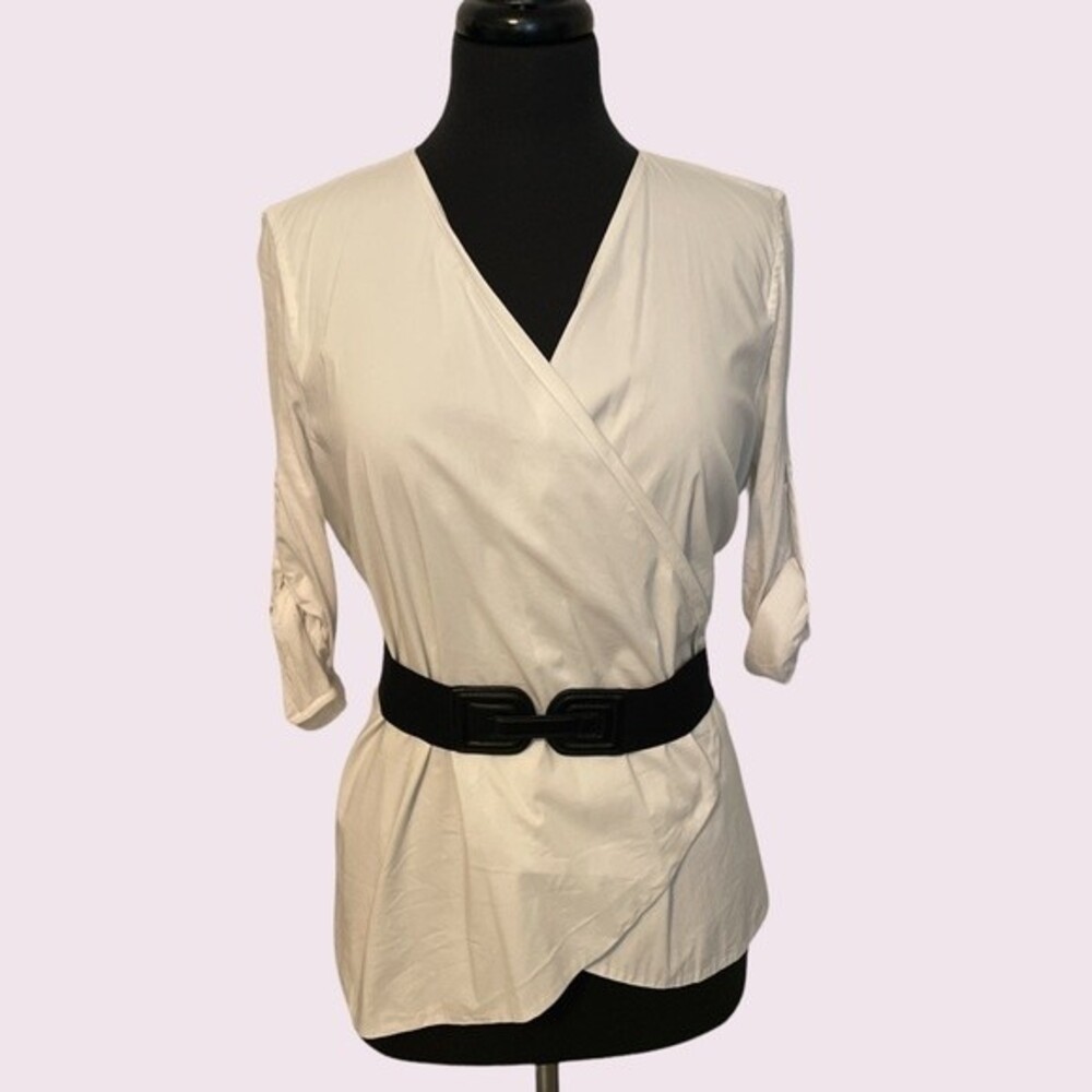 BCBG Max Azria White Cotton Wrap Shirt with black elastic belt SZ M EUC